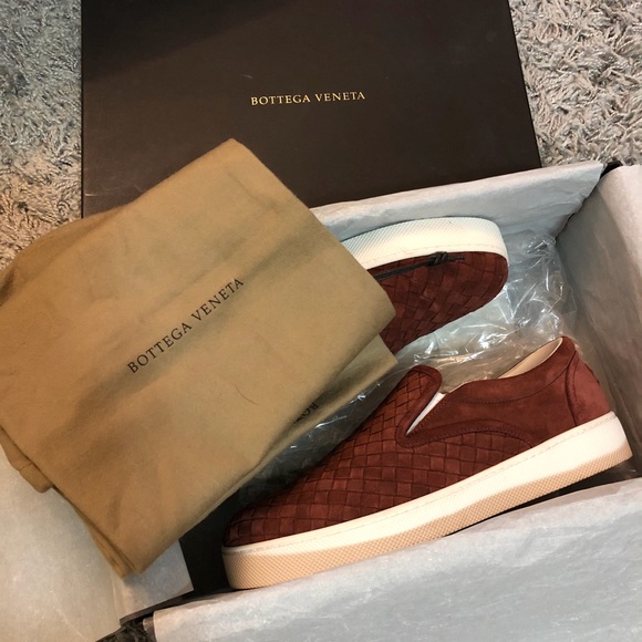 Bottega Veneta Men’s Suede Sneakers - Picture 4 of 4